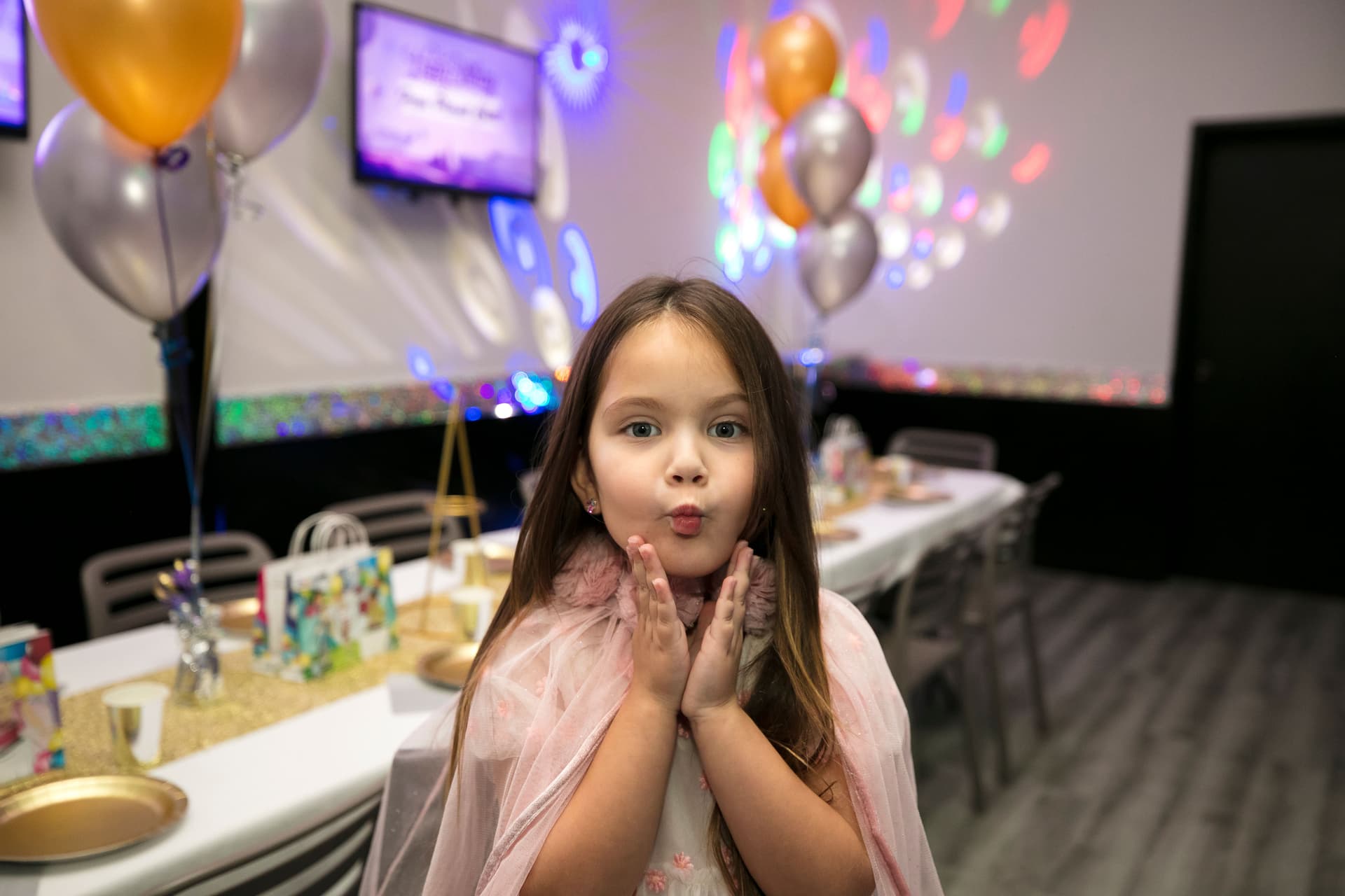 It’s party time at Paradise Resort!