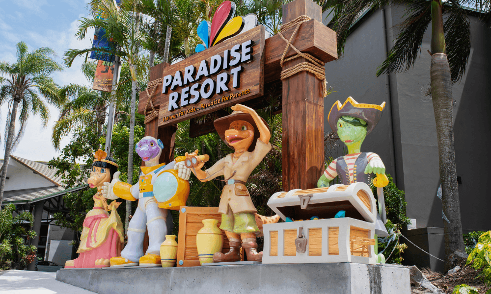Front entrance at paradise resort Gold Coast